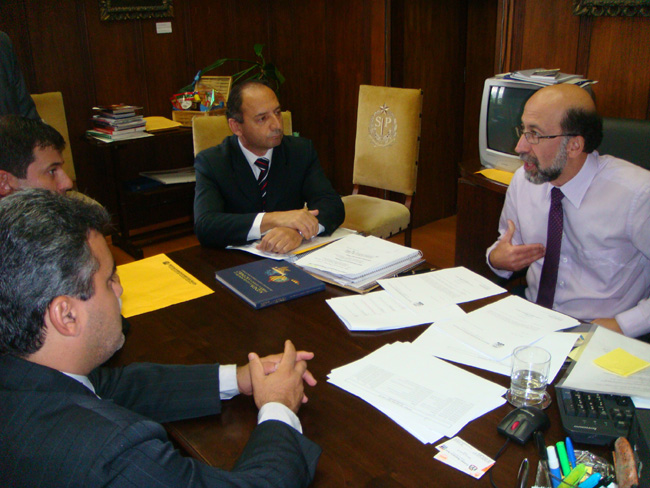 Os vereadores Marcelo e Alexandre com o deputado Vinholi e o secretário de Estado Aloysio Nunes, na Secretaria da Casa Civil